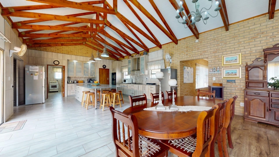 17 Bedroom Property for Sale in Vyfhoek A H North West